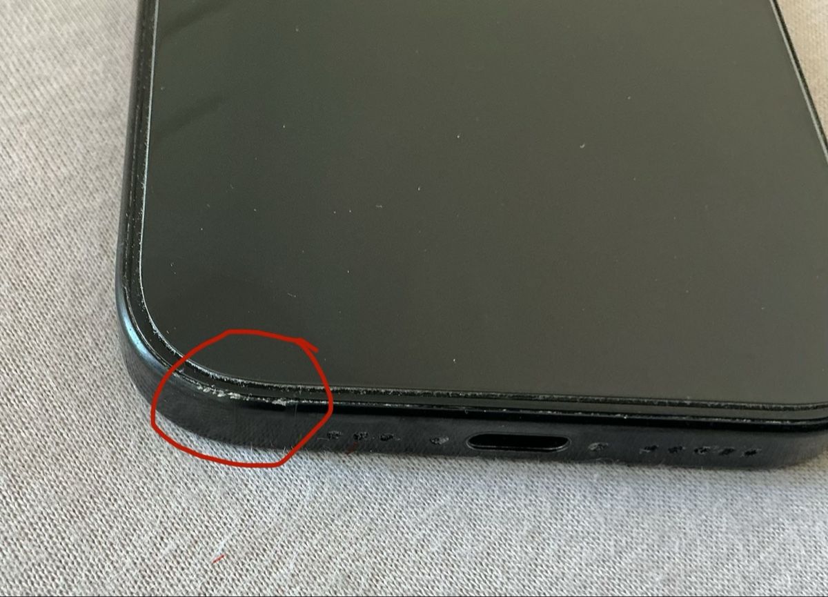 Apple Telefoni cellulari / Smartphones: iPhone 16 Pro 128GB Space Black mit Zubehör – Usato da Küssnacht am Rigi venduto da ale_y8cv 4