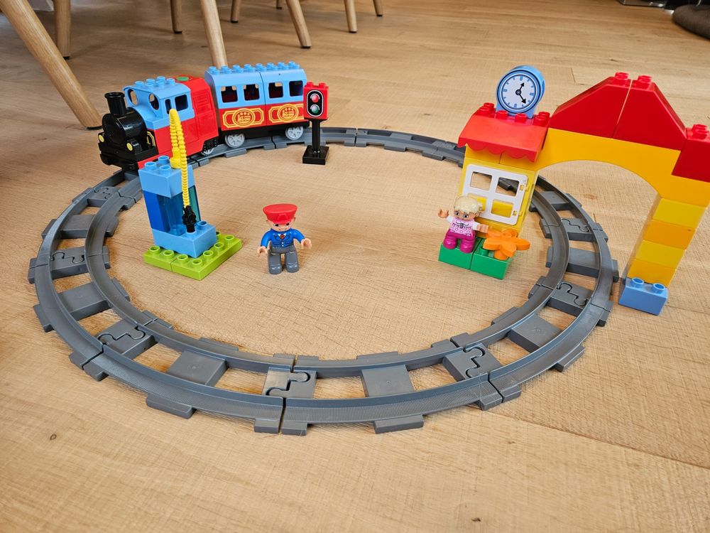Lego Duplo Eisenbahn Starter Set 10507 (Gebraucht) in Baar für CHF 35 ...