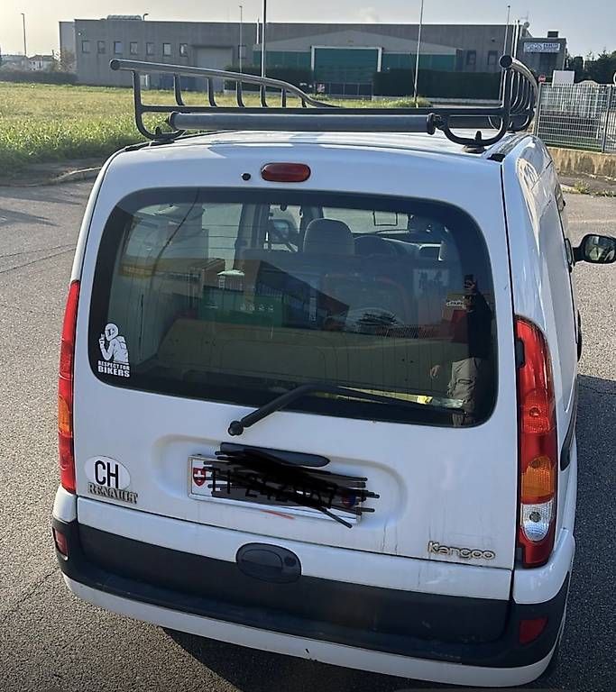 Tutti pezzi di ricambio auto: Porta pacchi kangoo – Usato da locarno venduto da Emilio87 3