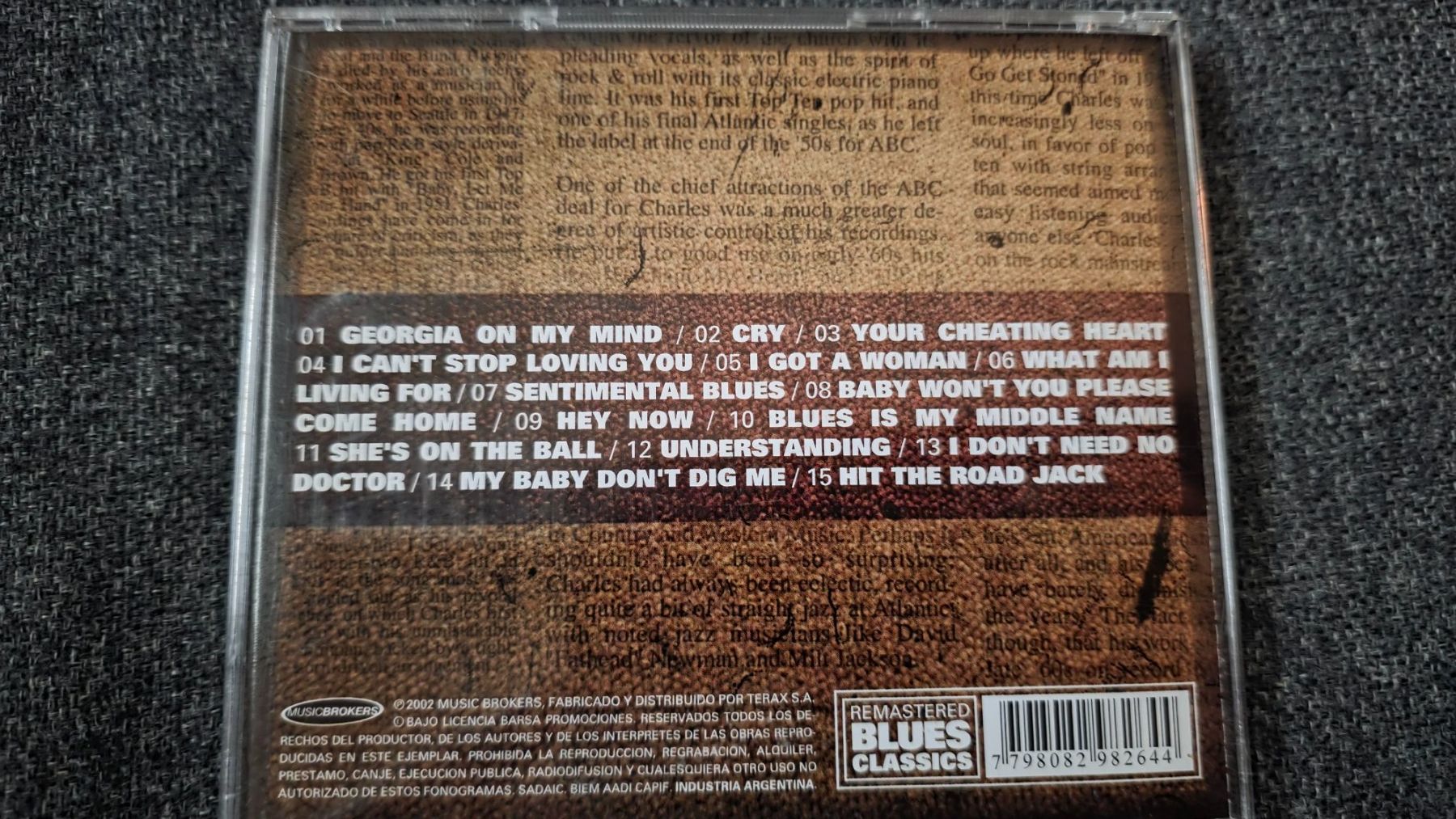 CDs: Ray Charles  - The Best of – D'occasion à Bionnens par Meg011 1