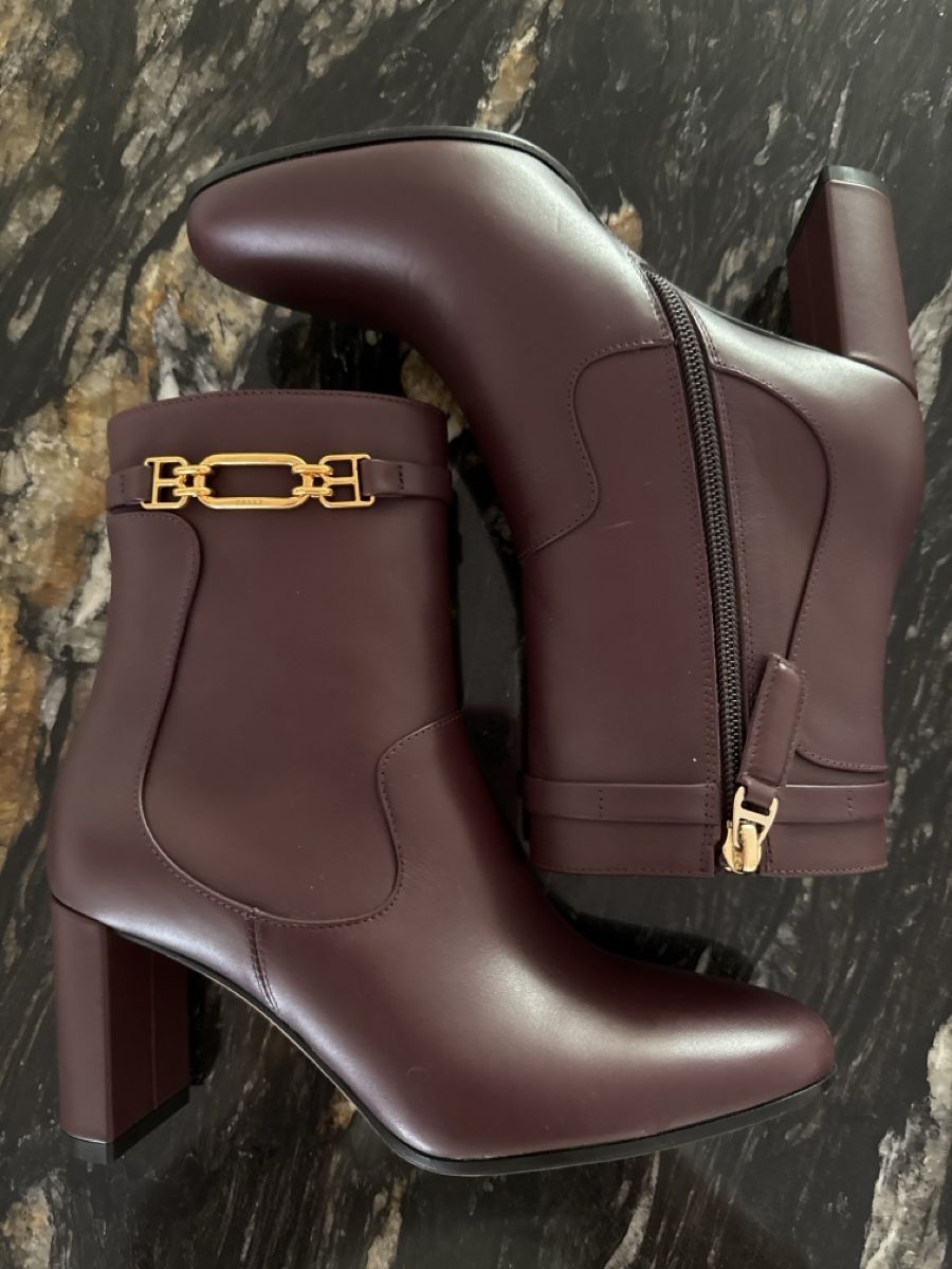 Bally Scarpe da donna: Bally Lederstiefeletten Gr. 36 -  NEU! – Nuovo e nell'imballaggio originale da Dättwil AG venduto da nika8810 1