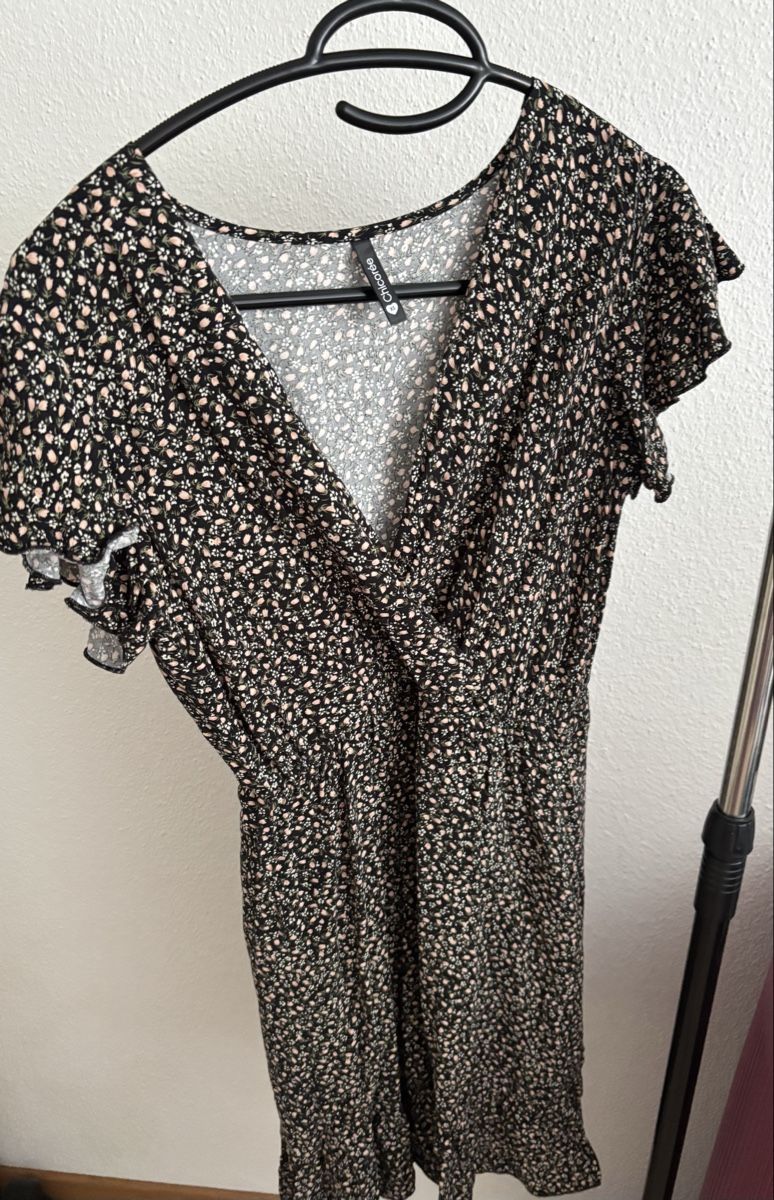 Vestiti: Sommerliches Blümchenkleid, Grösse XS – Usato da Ennenda venduto da cal_pn6x