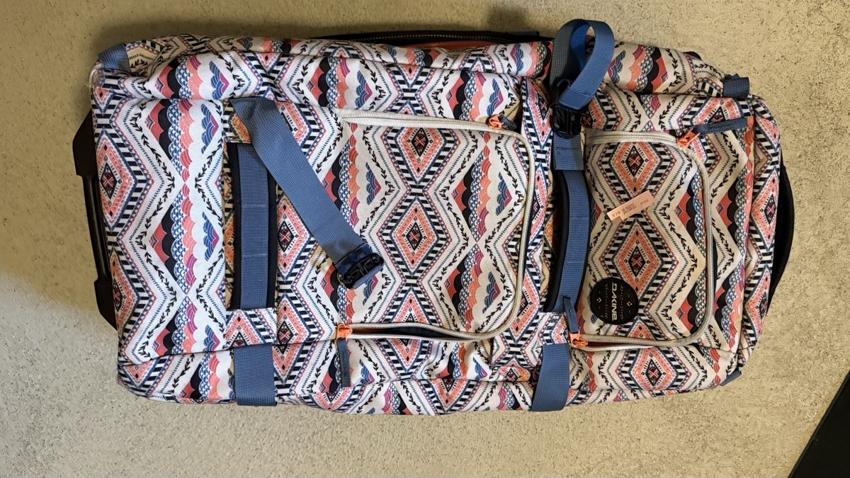 Dakine Valigie: Dakine Split Roller 85L Reiserolltasche im2018 - TOP Zustand – Usato da Neftenbach venduto da Leabach