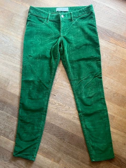 Hollister Pantaloni: Manchester-Hose von Hollister – Usato da Steinmaur venduto da Dyleila