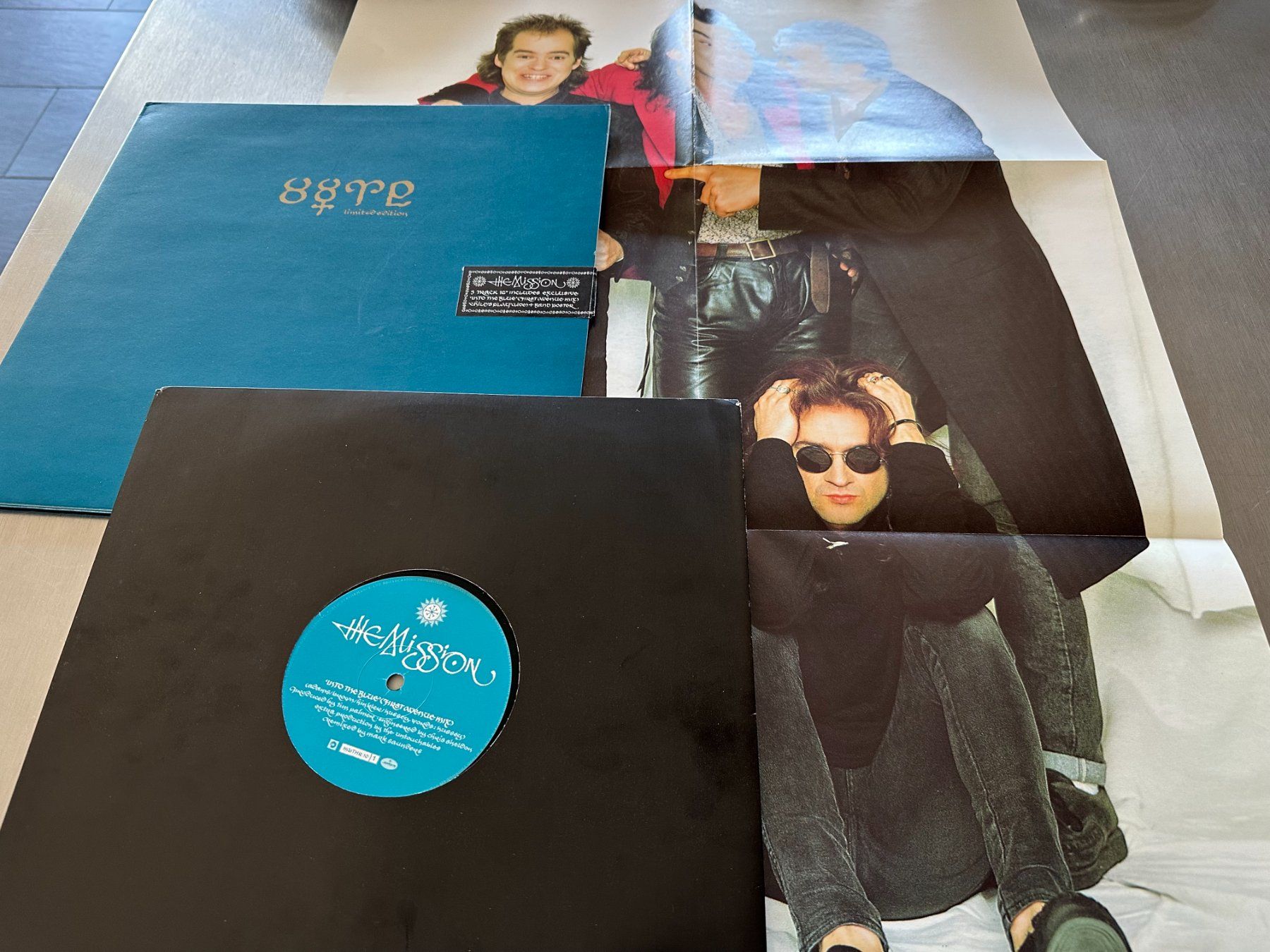 Dischi in vinile: THE MISSION 12 MYTHR 10 + POSTER – Usato da Sion venduto da jaipur1401 4