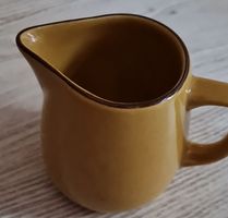 Rössler Milchkännchen Keramik senffarben neu