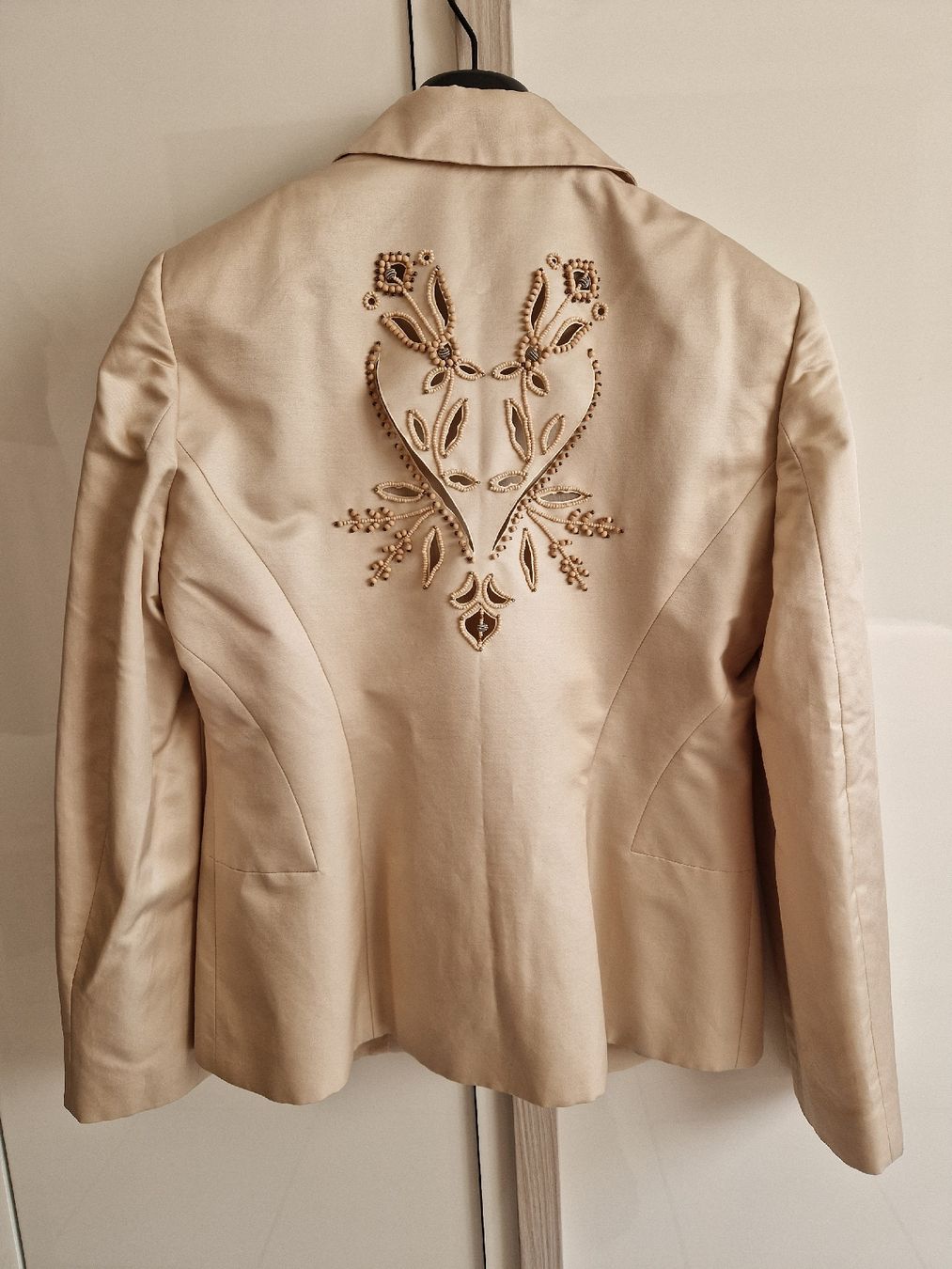 Completi & Tailleur: tailleur Les Copains, Original – Nuovo (secondo la descrizione) da Arbedo venduto da Gyn