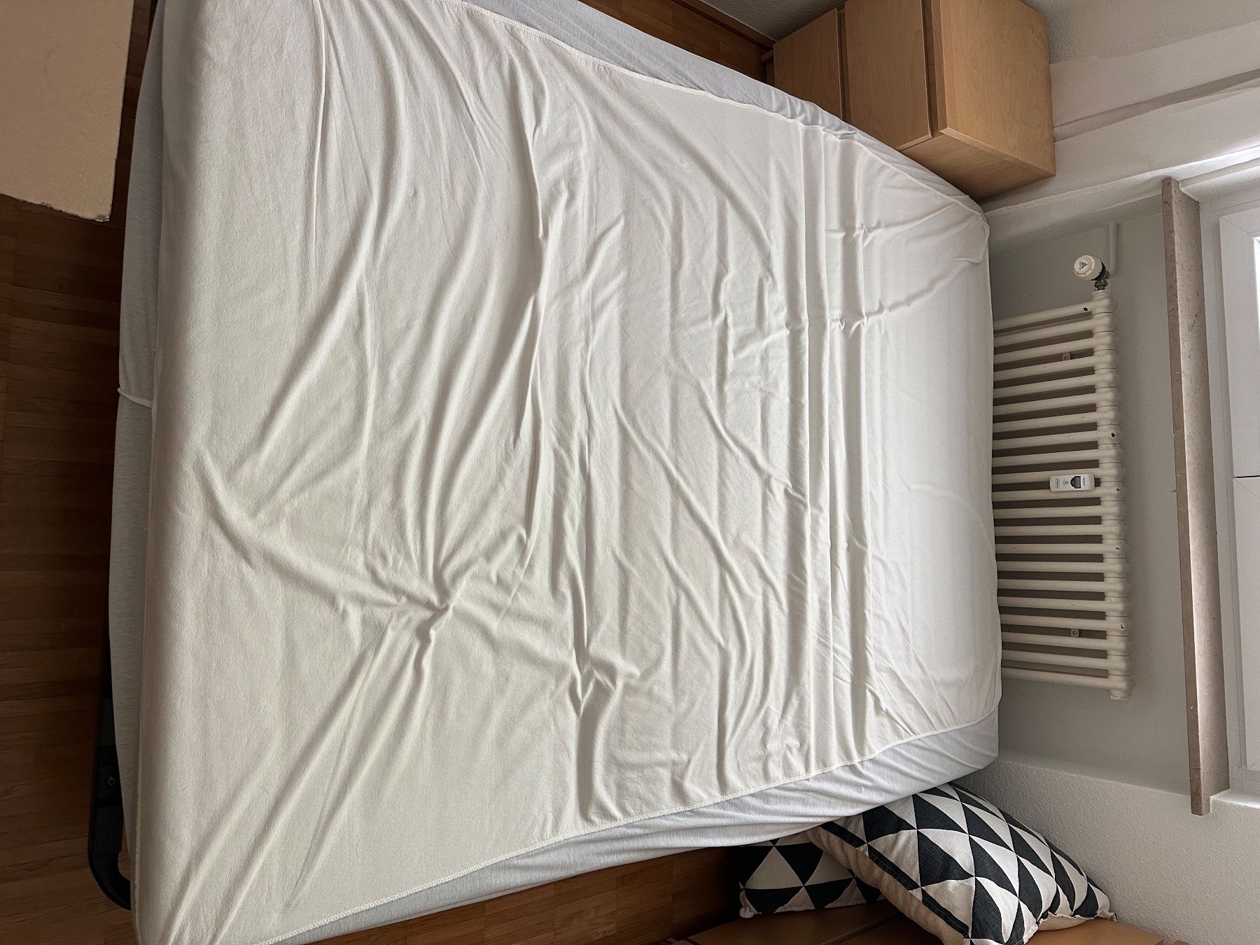 Ikea Divani: Schlafsofa beige ausklappbar – Usato da Basel venduto da Annamariaj 1