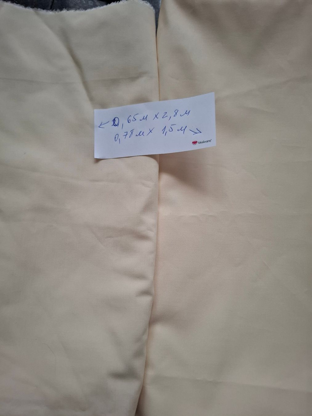 Tissus: Stoff beige 2 Stk. Teak – Neuf (Voir description) à Solothurn par sweyla21