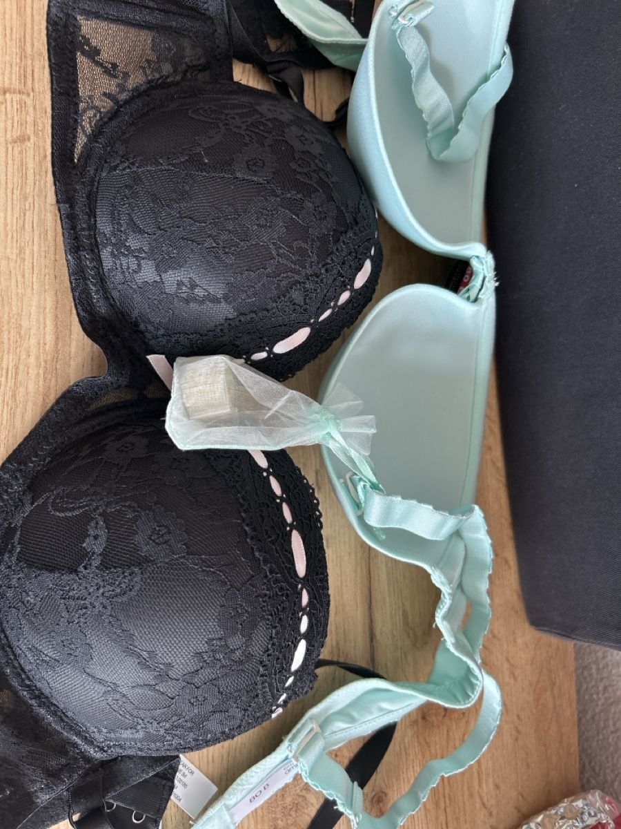 Autres dessous: 2 Stück BH – Neuf (Voir description) à Triengen par zomavesu 2