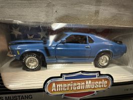 Ford Mustang 1970 302 shaker hood