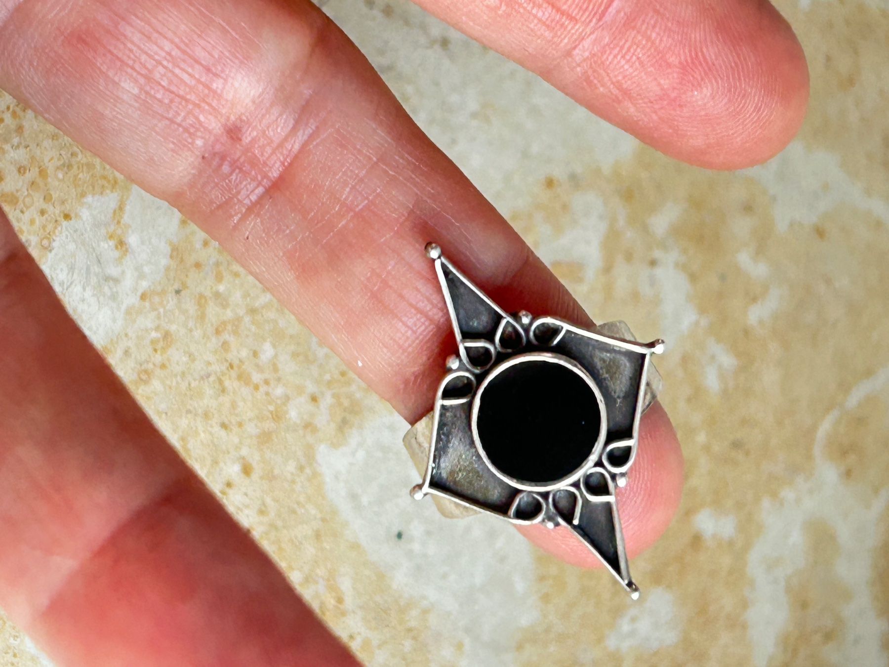 Ringe: Vintage Silberring mit Onyx-Stein, Grösse 59 – Gebraucht aus Basel von bellespirit 9