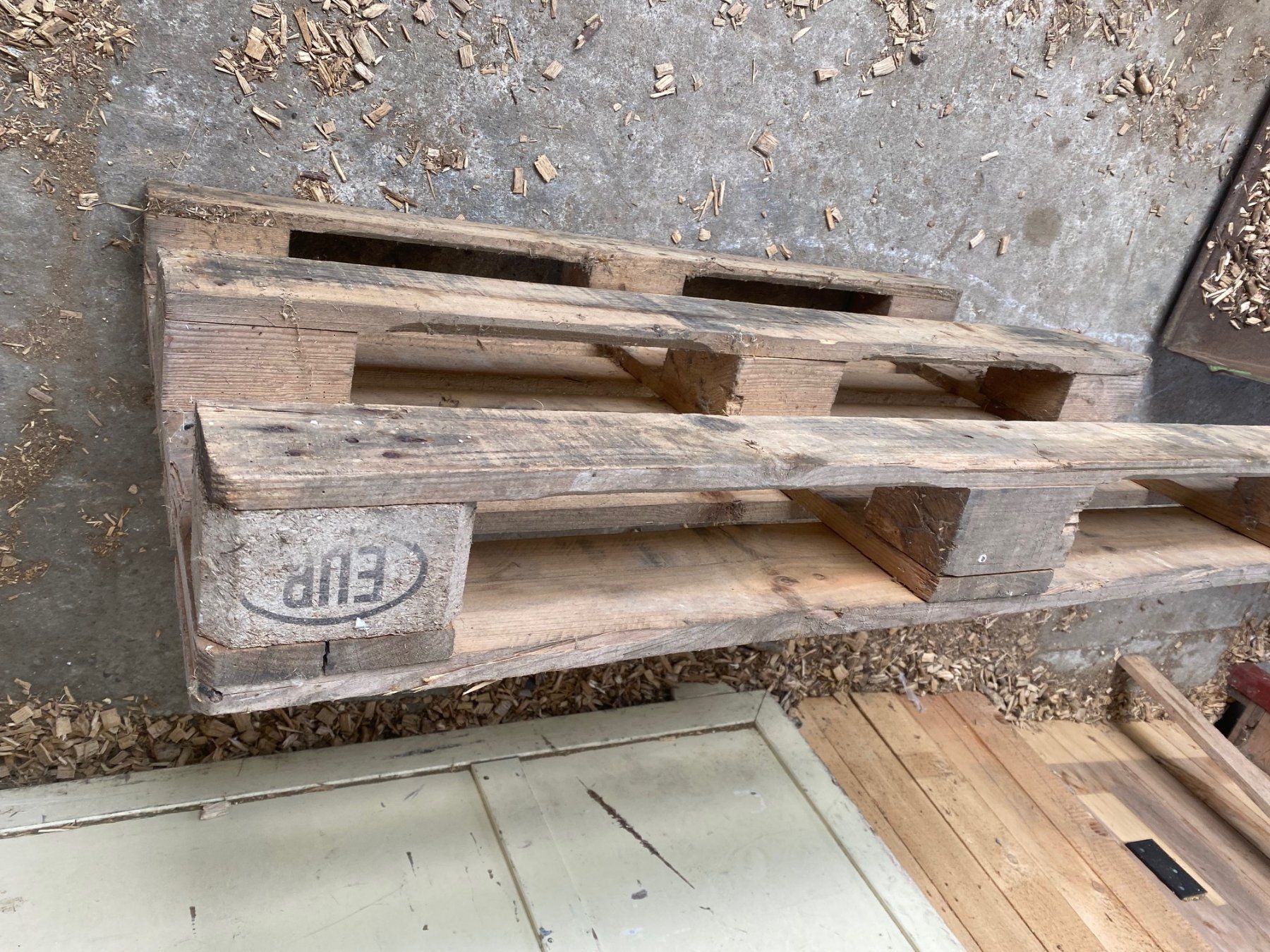 Pallets: Europalette – Usato da Lippoldswilen venduto da terrabella 1