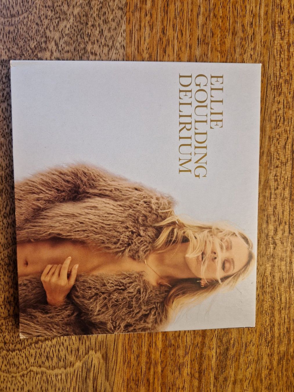 CD: CD "Ellie Gloulding Delirium" – Usato da Le mouret venduto da mar_wy8n