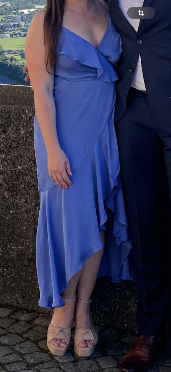 Robes: EXPRESS langes Kleid Grösse M – D'occasion à Zürich par maleaaa 1