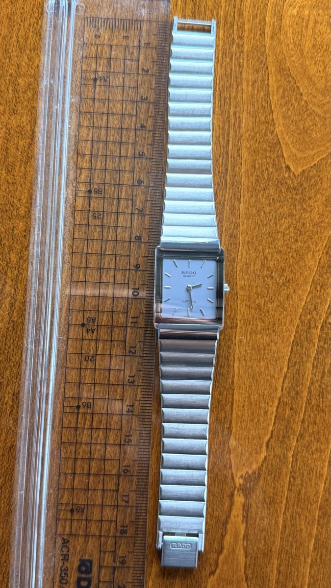Rado Orologi: Rado Damenuhr – Usato da Leutwil venduto da vik_m7dd 4