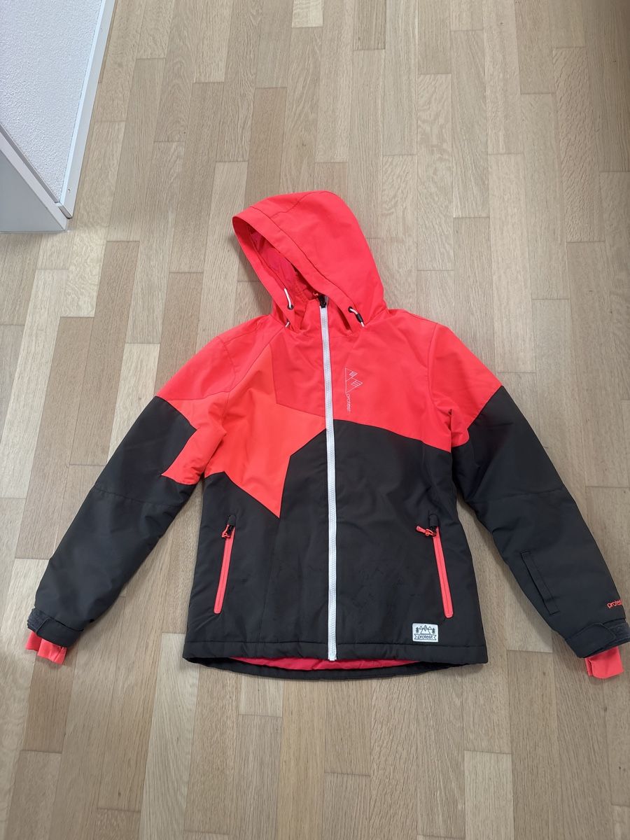 Protest Giacche & Cappotti: Winterjacke 164 – Usato da Neuenkirch venduto da Panamericana