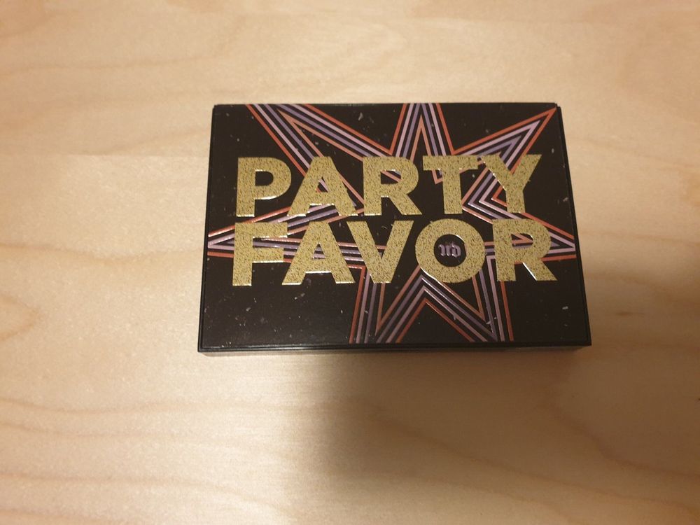 Urban Decay Party Favor palette Kaufen auf Ricardo