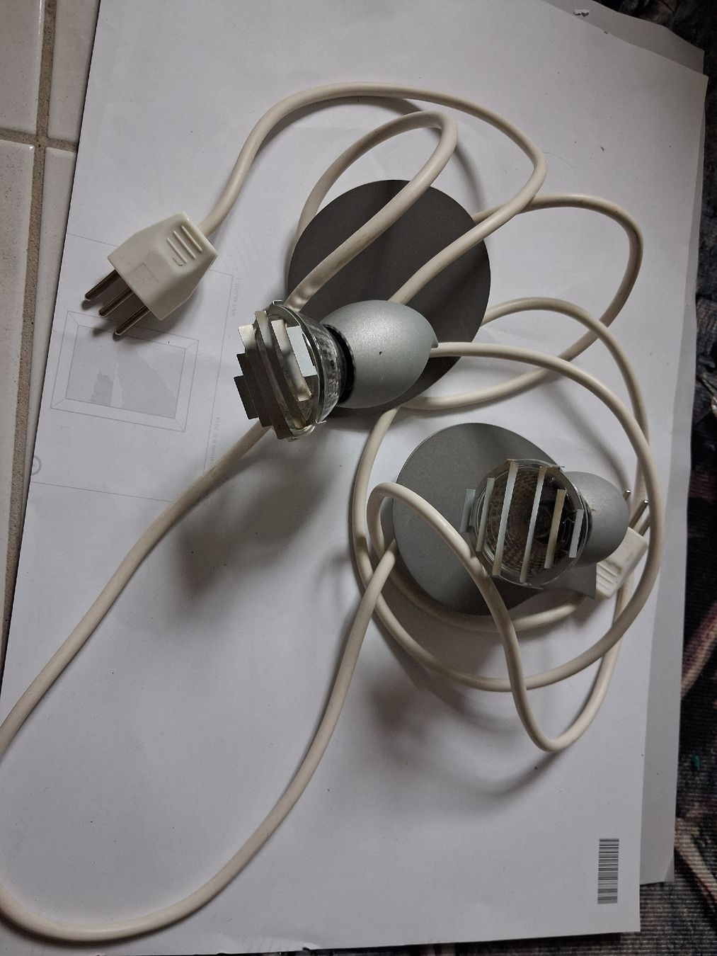Lampade: 2er Set Spots 50W – Usato da Weiach venduto da Musikmaengu