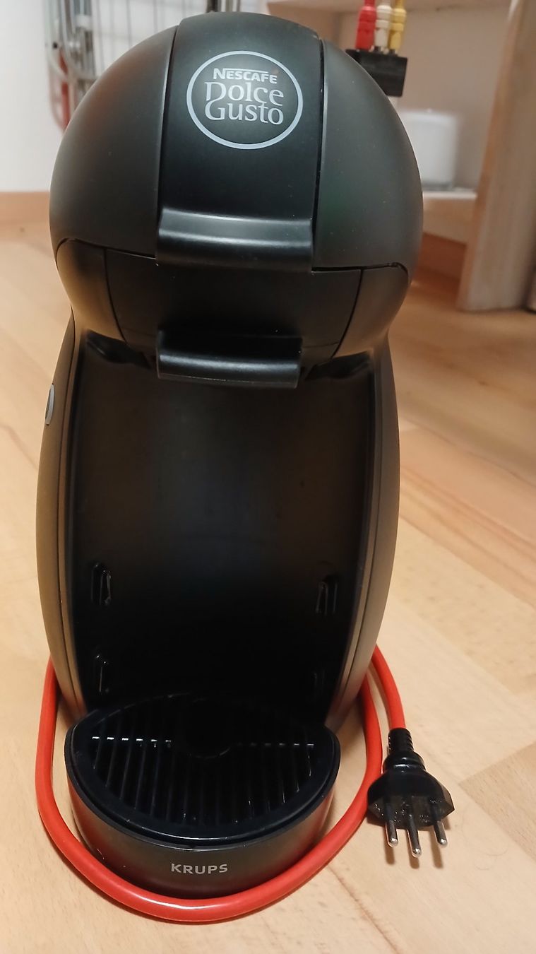 Nescafé Macchine per caffè & Macchine per espresso: NESCAFE DolceGusto Kaffee-Kapselmaschiene – Usato da hinwil venduto da tho_j6kz 8