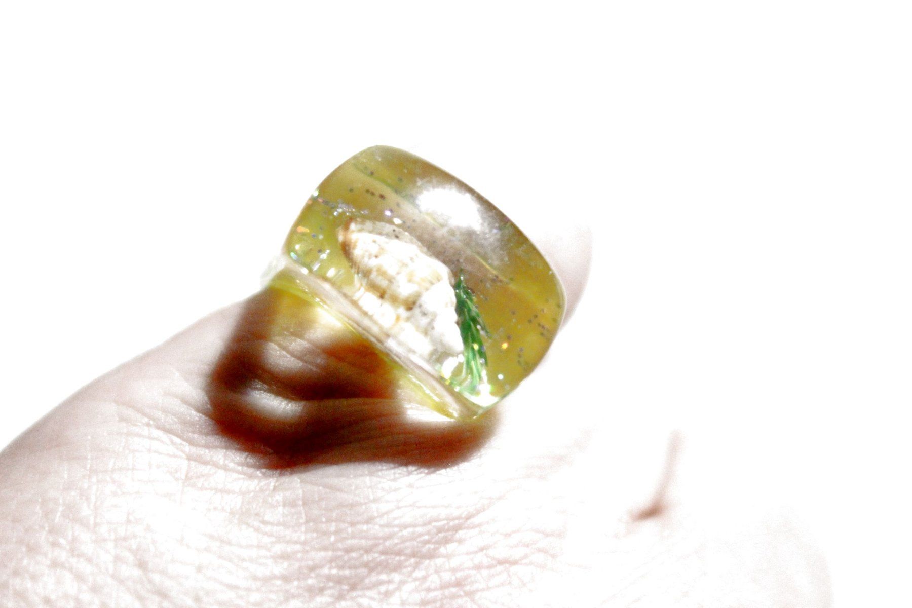 Anelli: Vintage Space-Age - Ring mit Muschel, Seestern, Seeigel, usw – Nuovo (secondo la descrizione) da Bern venduto da Vitaneuf