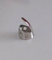 Fingerpick