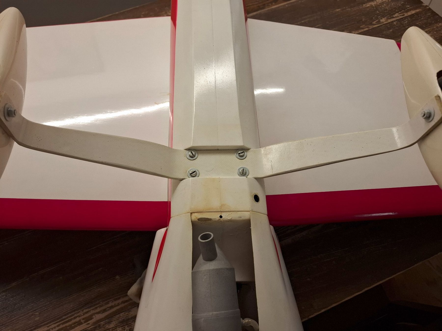 Modellismo RC: Laser 200 Kunstflugmodell 178 cm – Difettoso da Winterthur venduto da Korben_Dallas 5