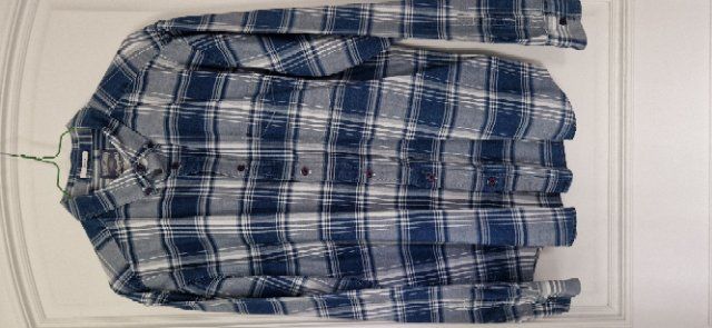 Saint Laurent Camicie: Schönes Freizeit-Hemd von WRANGLER – Nuovo (secondo la descrizione) da Wallisellen venduto da Warumnich0