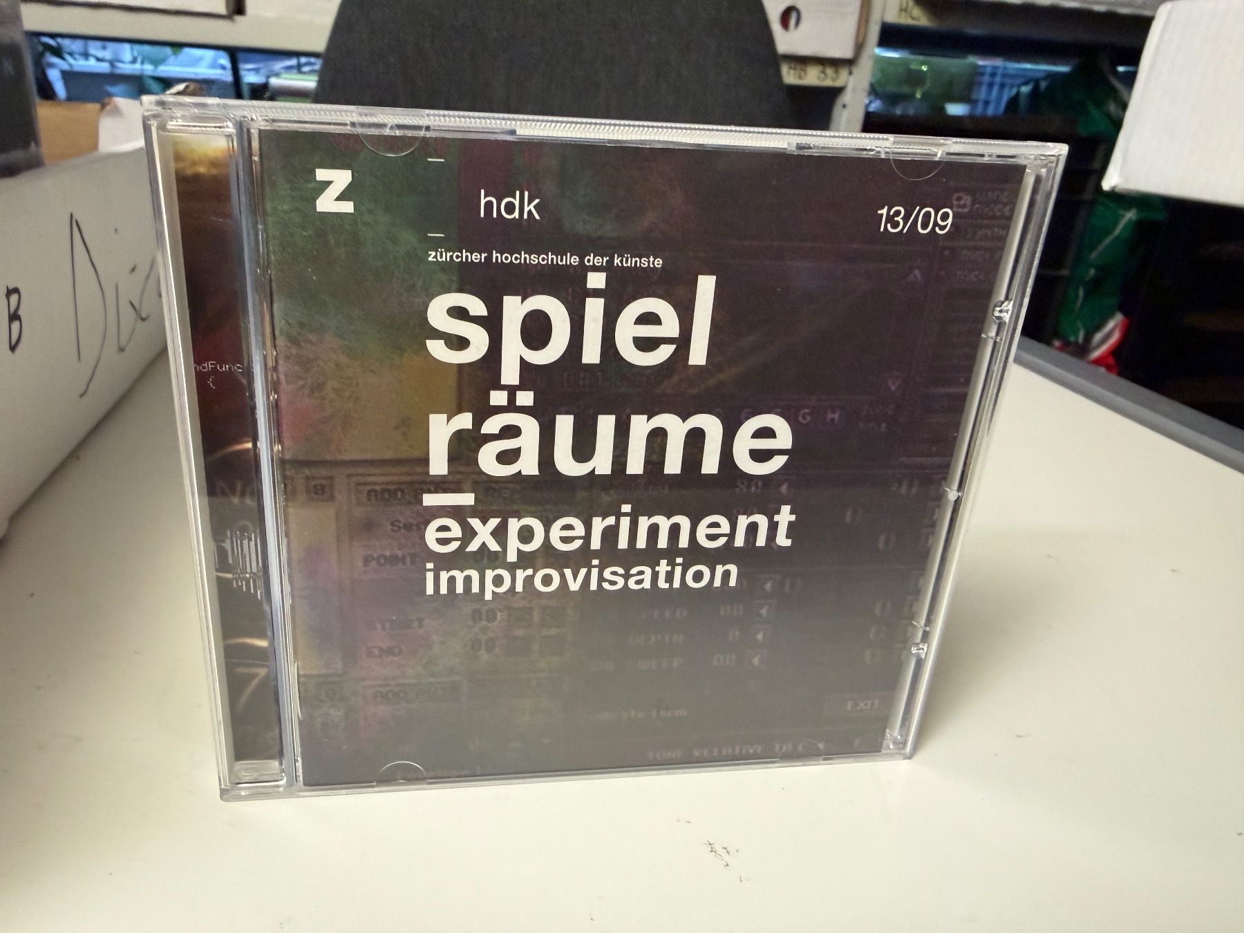 CD: ZHdK - Spielräume - Experiment Improvisation - HG41C – Nuovo (secondo la descrizione) da Küsnacht ZH venduto da JazzRecords