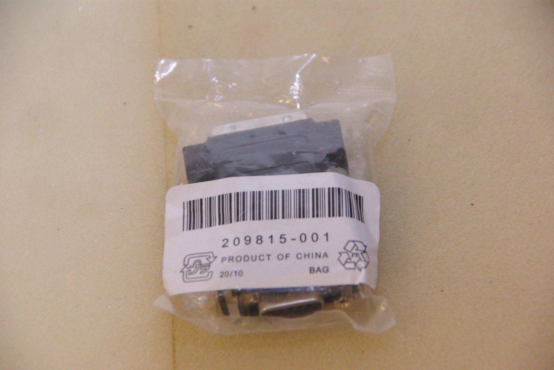Unità & Adattatore: VGA auf DVI-D Adapter, schwarz – Nuovo e nell'imballaggio originale da Herisau venduto da Cevianer1844 3
