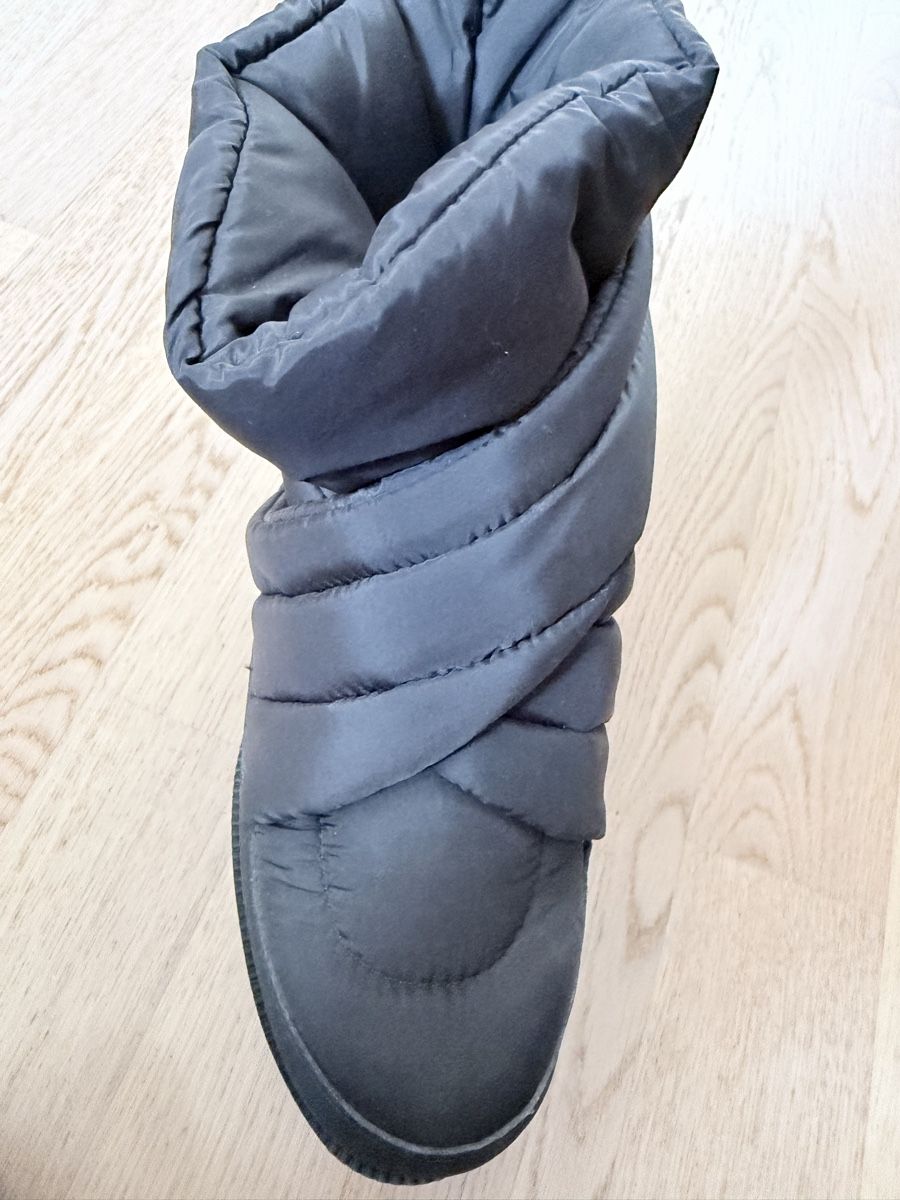 Chaussures femmes: Ugg Montara gr 38- – D'occasion à Münchenstein par By.gabriela.v 6