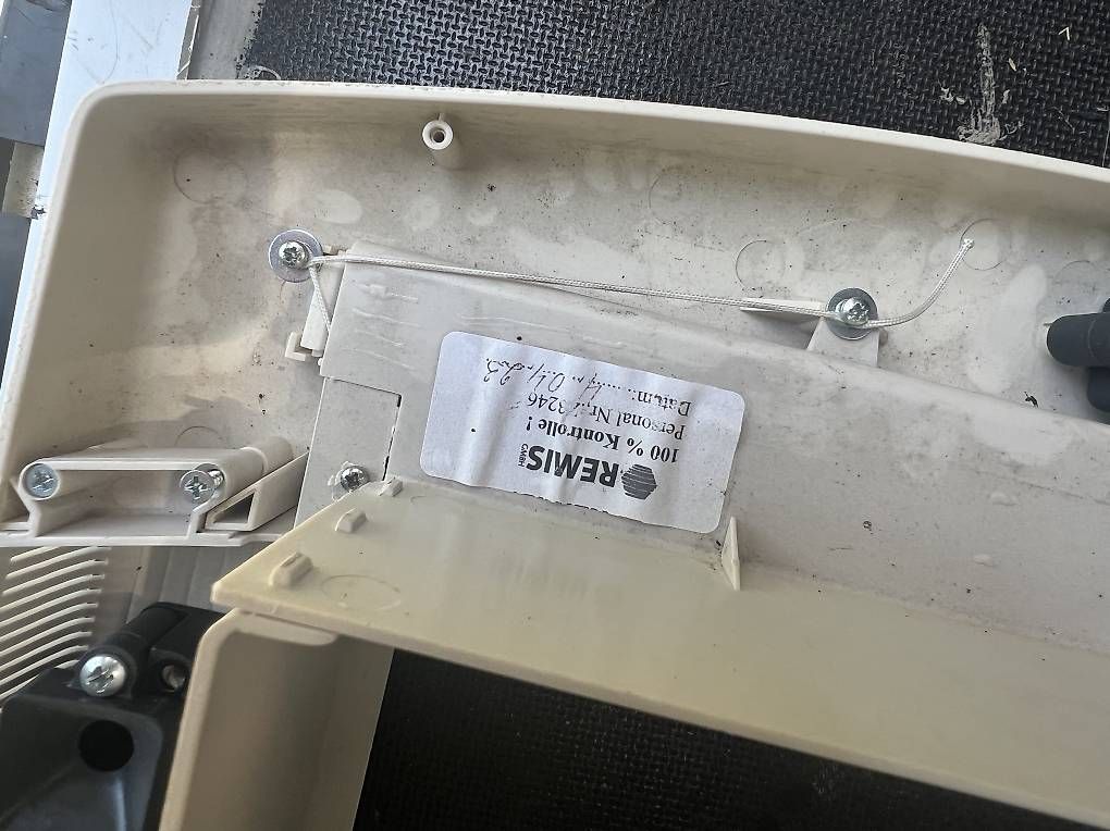 Altri accessori per camping: Remis Dachfenster/ Dachhaube – Usato da Trogen venduto da tha_dv8x 2