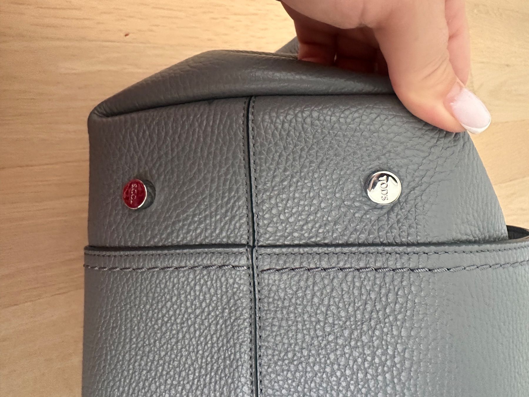 Tod'S Sacs femmes: Originale Tod's Ledertasche/Schopper – Neuf (Voir description) à Dübendorf par eld_5pbv 5