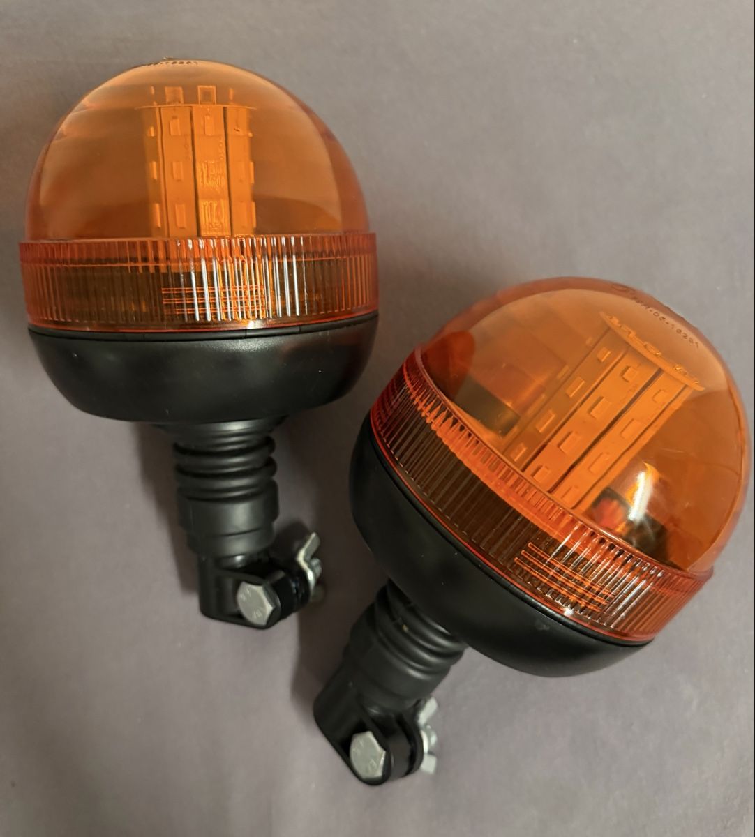 Scheinwerfer: 2x LED Blitzleuchte – Gebraucht aus Stäfa von Baumberger11