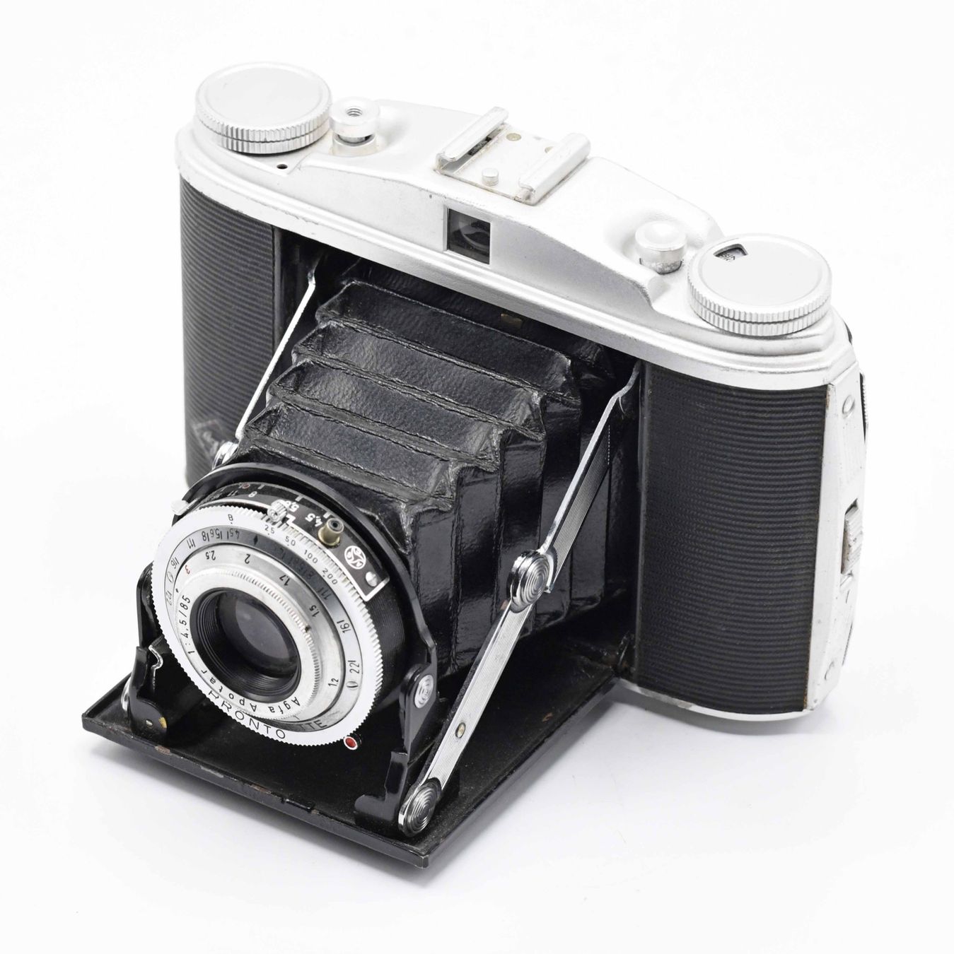 Agfa Fotocamera: Agfa Isolette I - Apotar 85mm F/1.4 – Usato da Bellinzona venduto da CarpiFotoSA 4