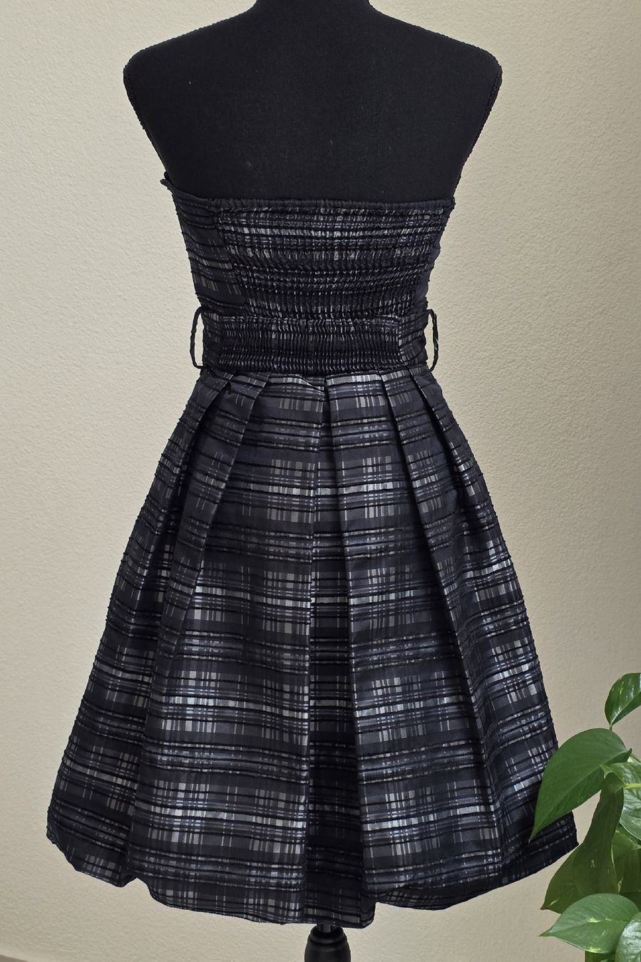 Zara Vestiti: Zara Basic Kleid, XS, Trägerlos, Karomuster, Sommer Hit! – Nuovo (secondo la descrizione) da Rheinsulz venduto da Gilea 2