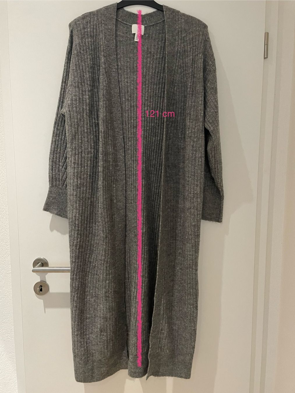 H&M Gilet & Giacche senza maniche: Gilet - H&M – Nuovo (secondo la descrizione) da La Chaux-de-Fonds venduto da 19_po 1