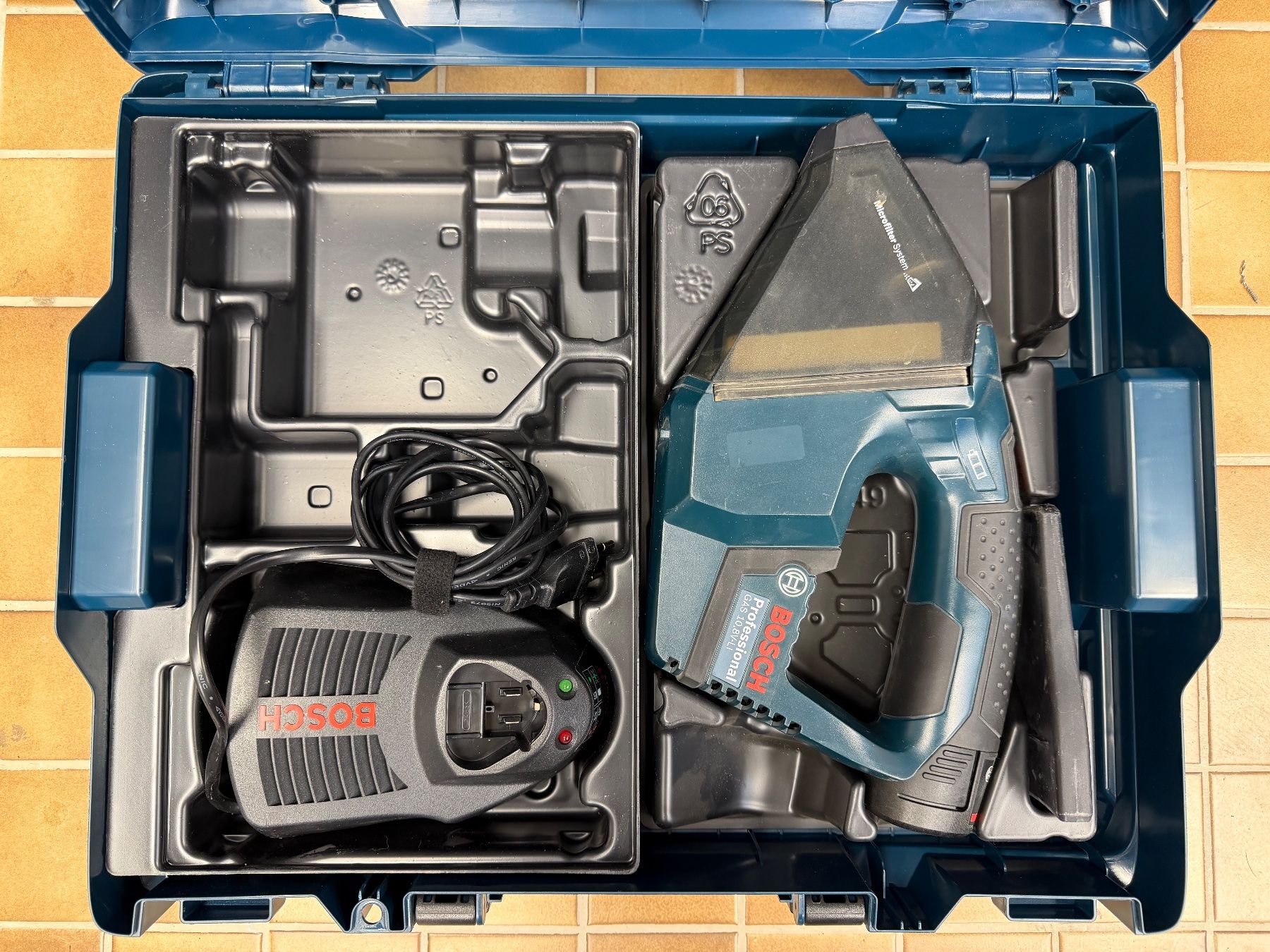 Bosch Aspirapolveri & Accessori: Bosch Professional Akkusauger GAS – Usato da Thalwil venduto da Andi8800