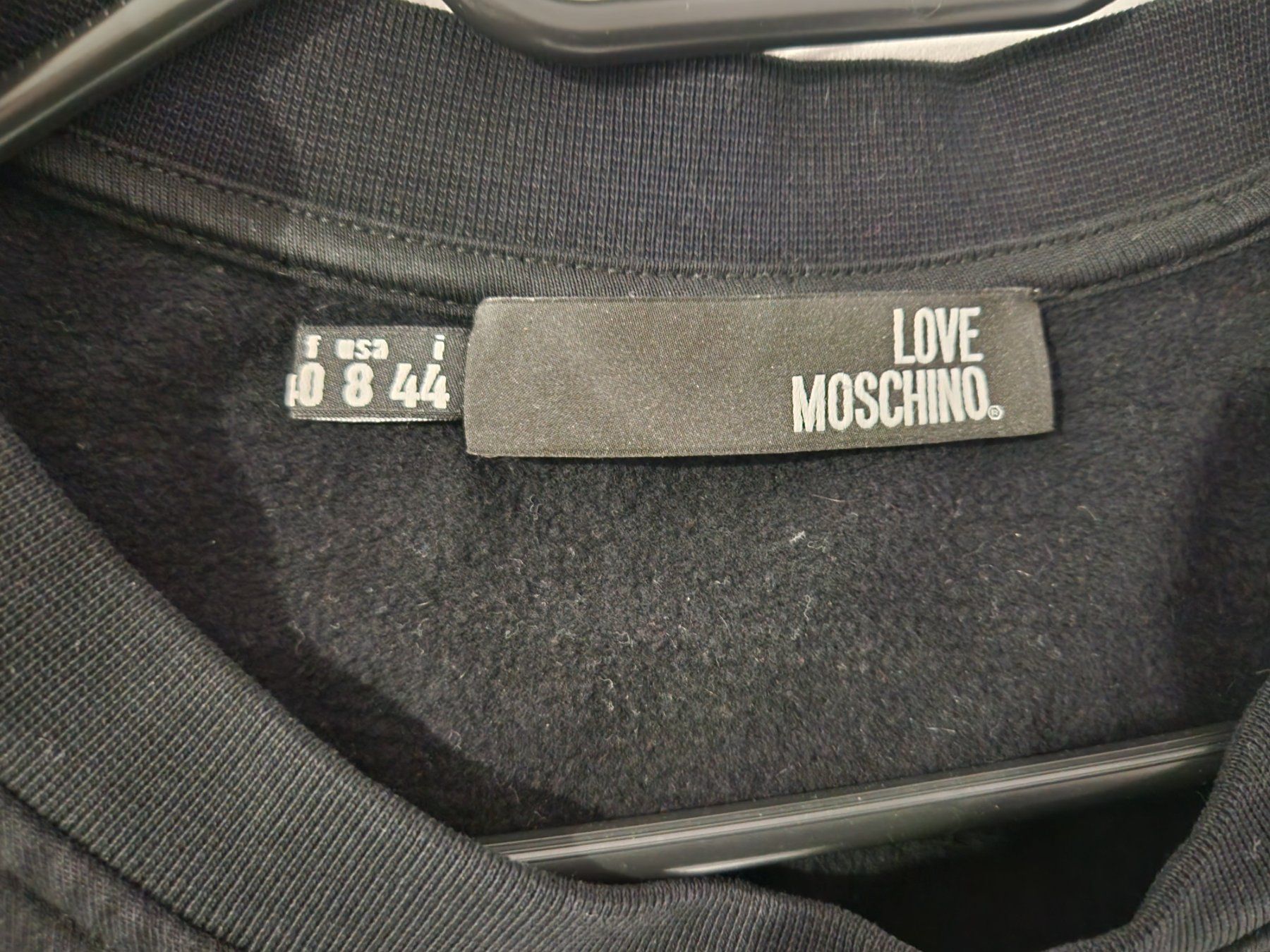 Moschino Pullover & Sweatshirts: Love Moschino Pullover – Gebraucht aus Oftringen von Leleni 3