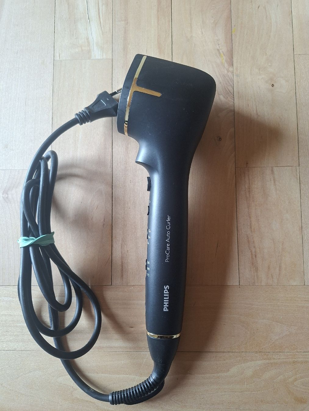 Philips Lockenstäbe & Haarglätter: Philips Lockendreher – Gebraucht aus Utzigen von janne.13 1