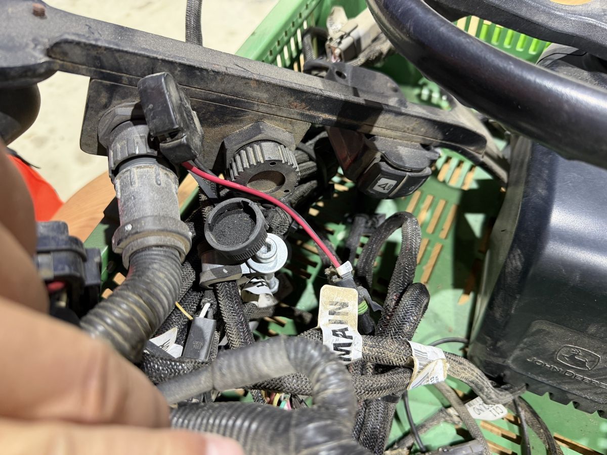 John Deere Traktoren: John Deere GPS – Gebraucht aus Deitingen von RK68 3