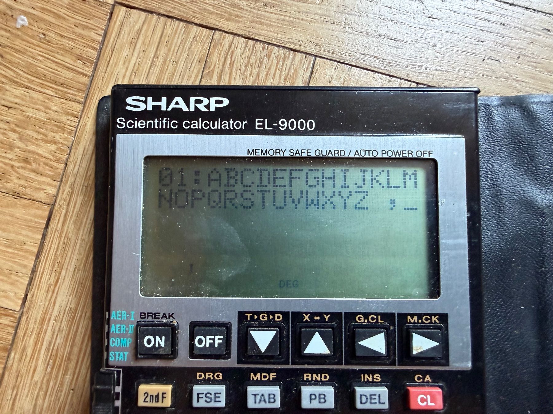 Sharp Taschenrechner: Sharp Scientific Calculator EL-9000 aus 1987 – Gebraucht aus Adliswil von synchrot 1