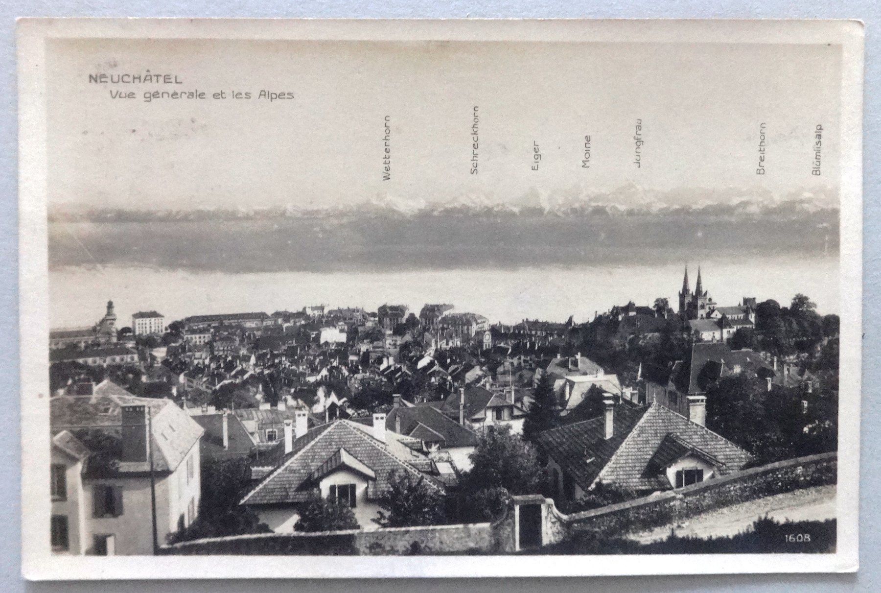 Cartoline postali: Neuchâtel, Vue générale et les Alpes – Difettoso da Fétigny venduto da Billy2miny
