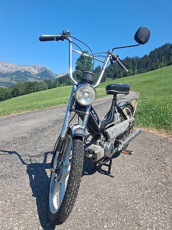 Puch Ciclomotori: Puchmaxi N mit Ausweis – Usato da Sörenberg venduto da Fluh