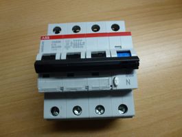 FI-LS 4pol. C13 30mA ABB-smissline 809158327