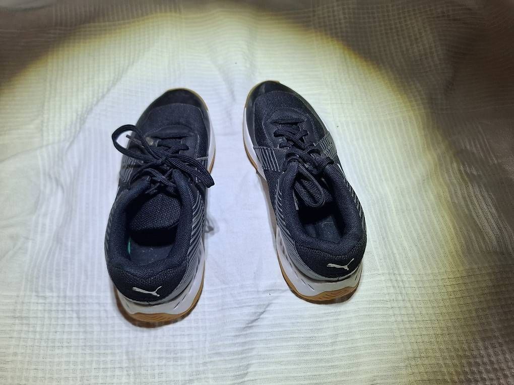 Chaussures garçon: Puma Turnschuhe Gr.36 – D'occasion à Greifensee par Timerons 1