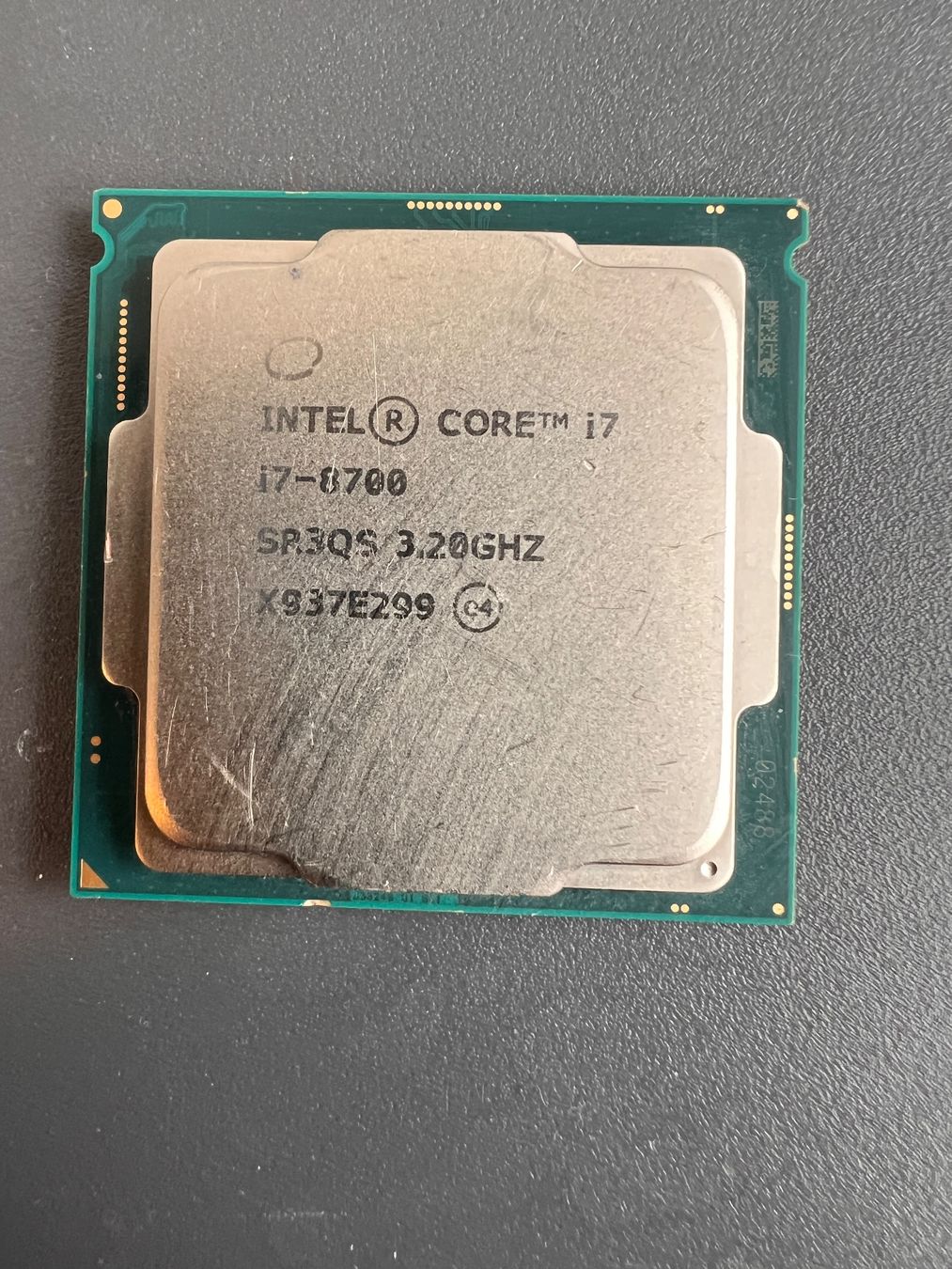 Componenti elettronici: Intel Core i7-8700 CPU LGA1151 – Usato da Mellingen venduto da dmi_nps2