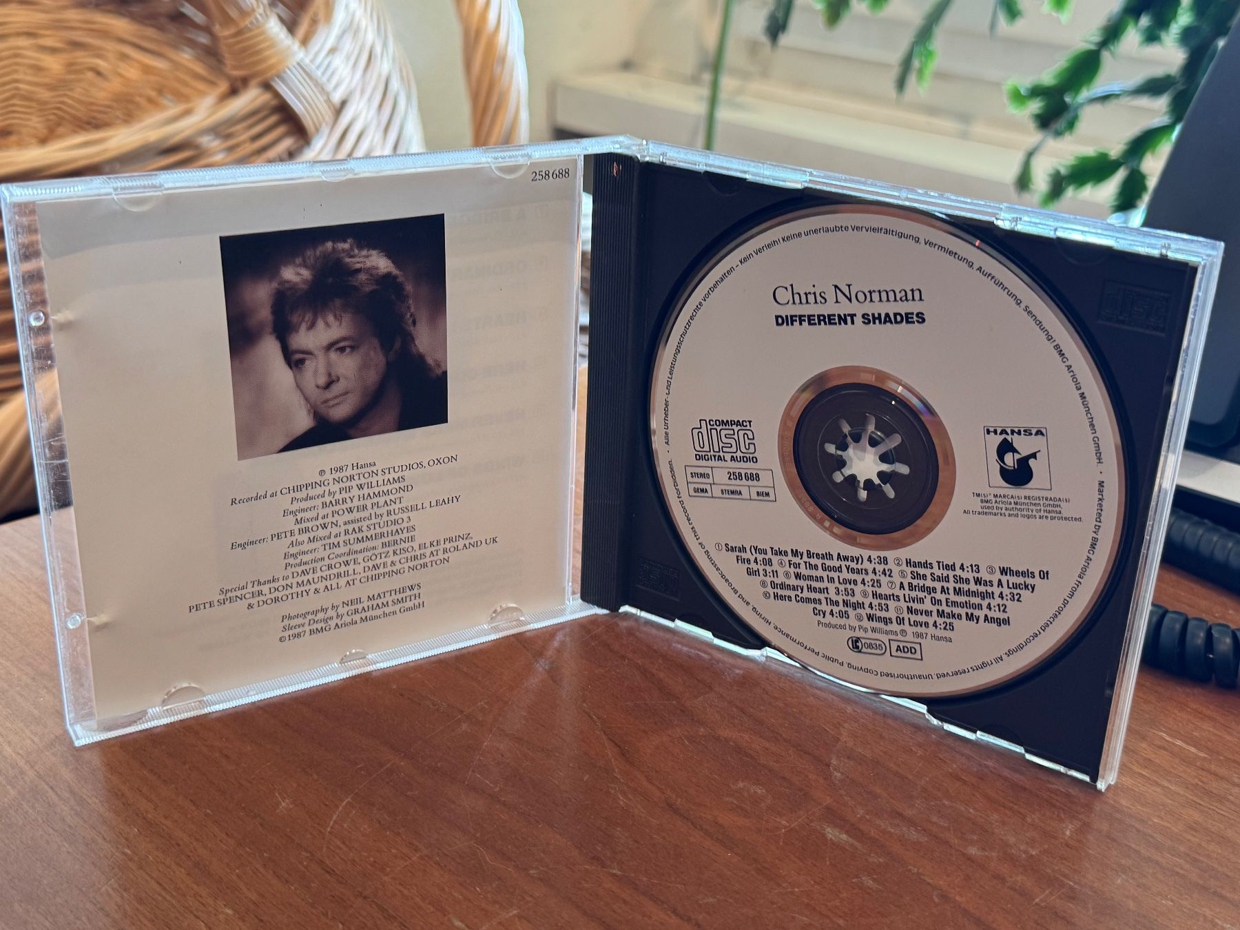 CD: Chris Norman - Different Shades - HG42B – Usato da Küsnacht ZH venduto da swisssales.net 2