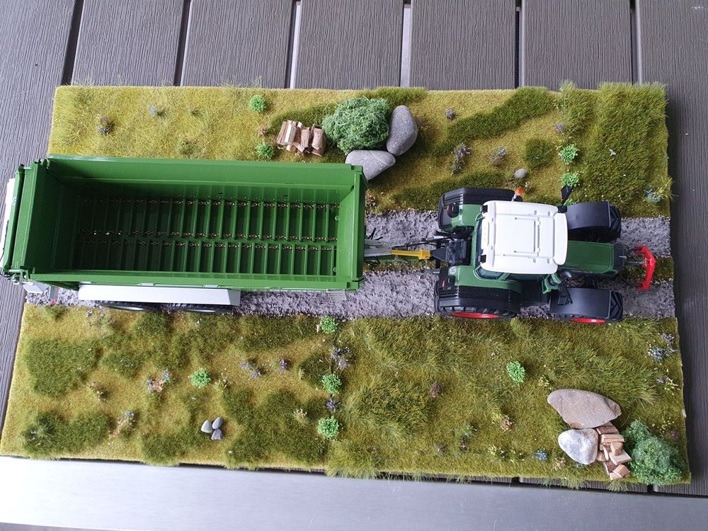 Diorama 1:32 Landwirtschaft Feldweg passt zu Fendt Siku UH | Kaufen auf