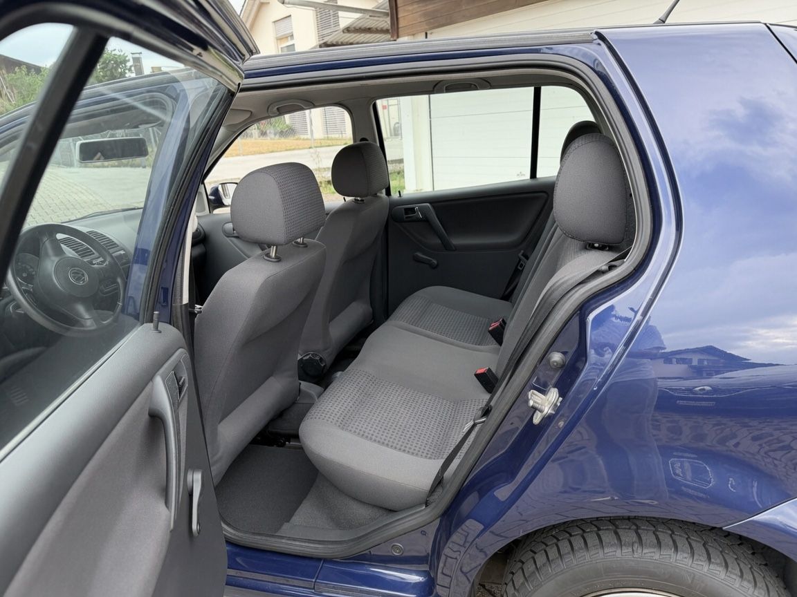 VW Automobili: VW Polo 9N 1.2 60 PS – Usato da Oberönz venduto da lev_j57j 6